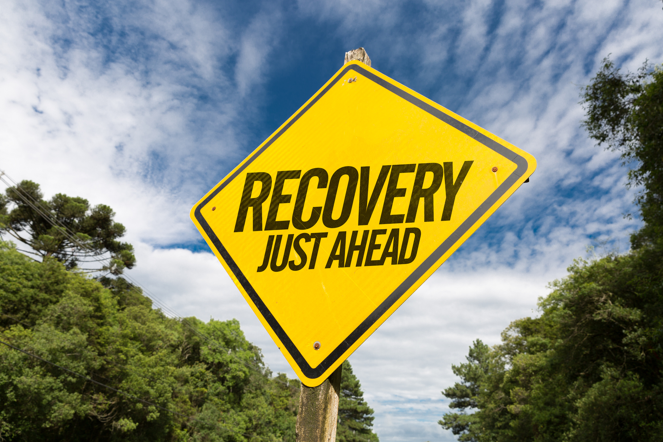 Recover just ahead sign.