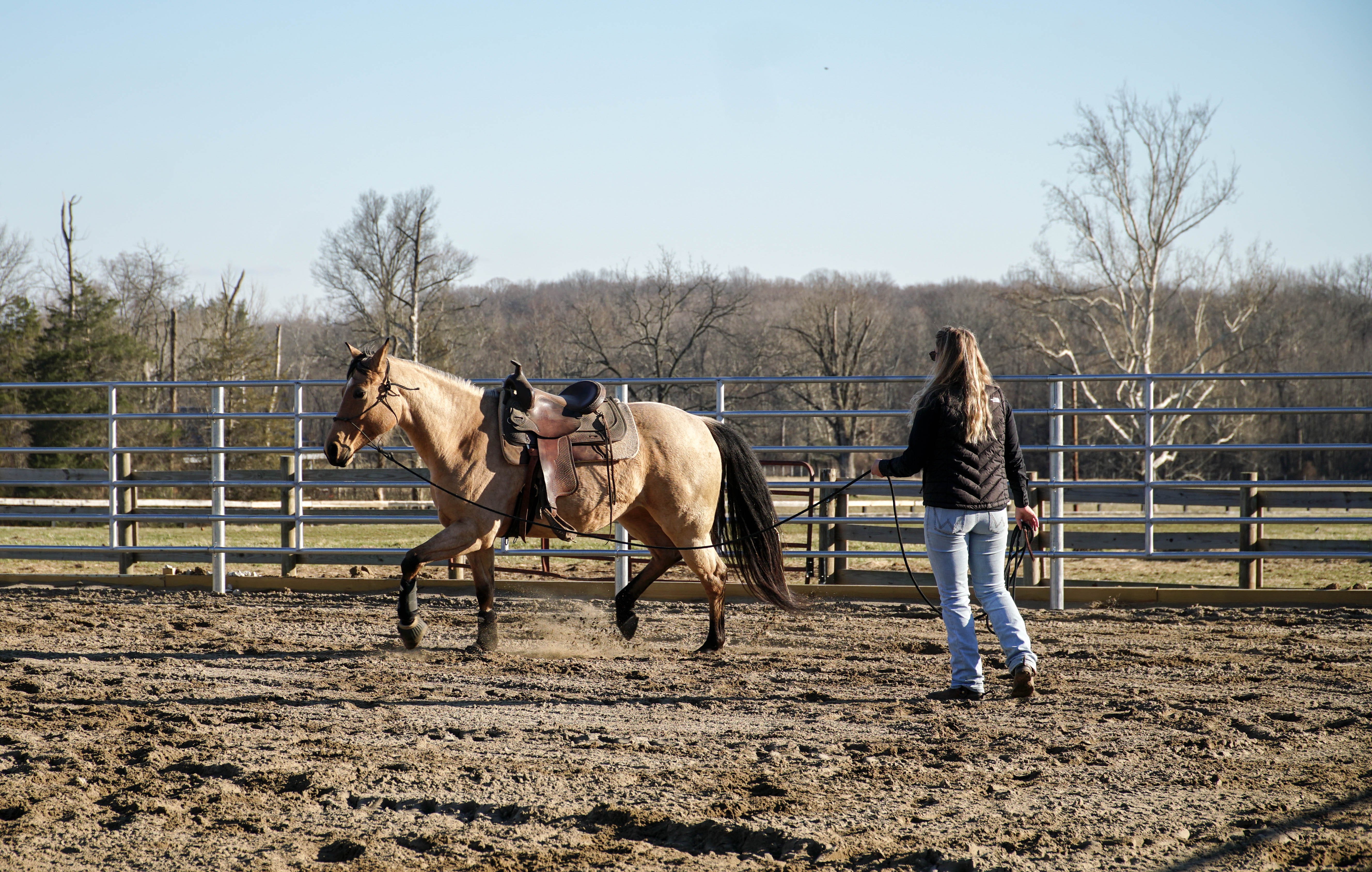Sam Grinnell-Spiller working with Peaches before a team lesson. Photo provided by Zoey Ortega.